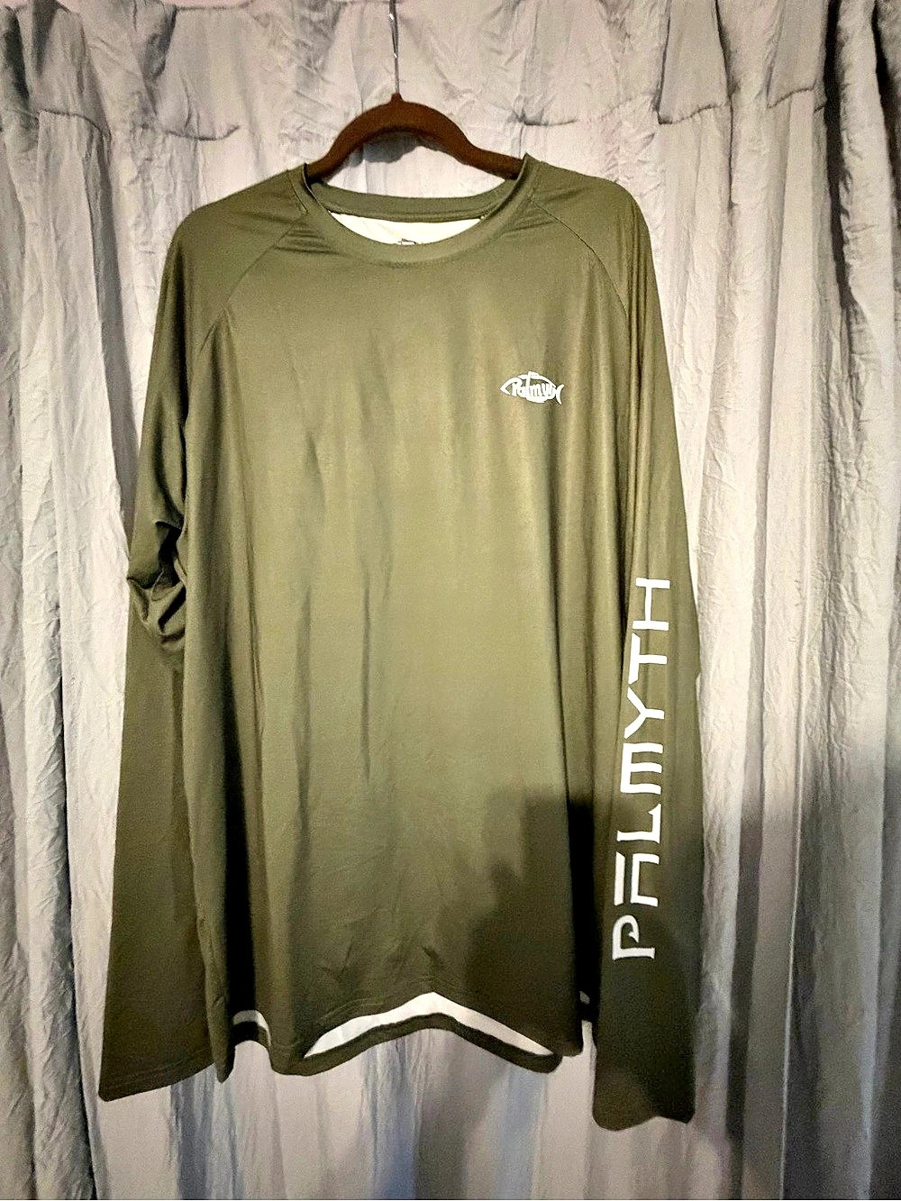 Palmyr Performance Long Sleeve Long Sleeve Fishing Shirt Green XL Like New